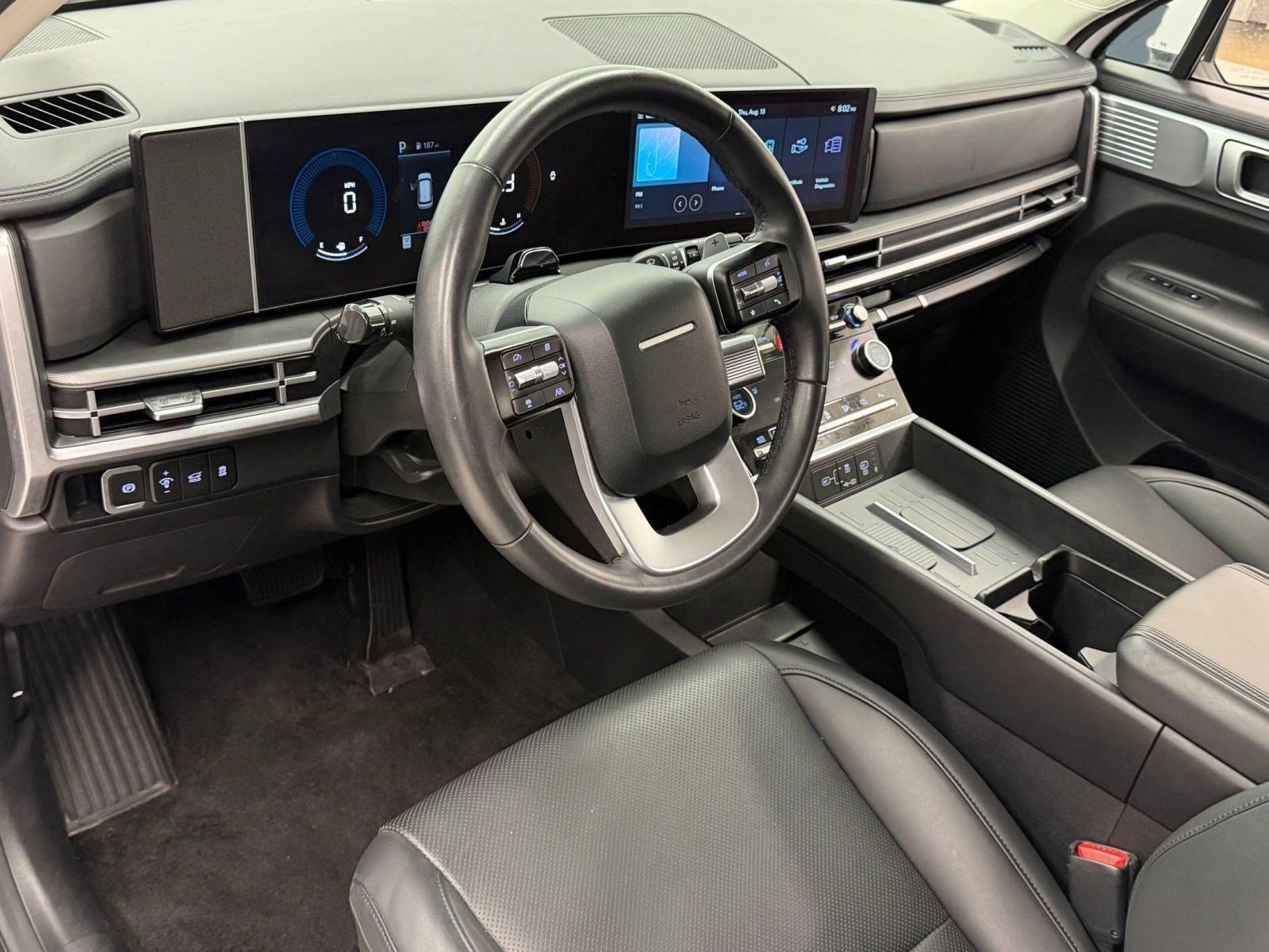 Used 2026 Hyundai Santa Fe SEL AWD/4WD image 3
