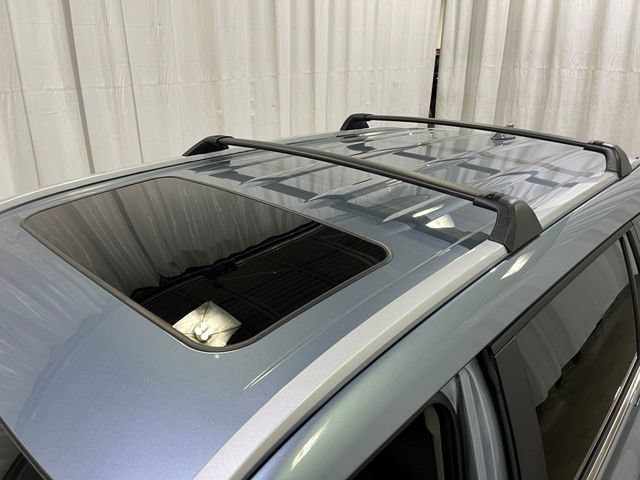 Used 2024 Toyota Highlander XLE AWD/4WD image 25