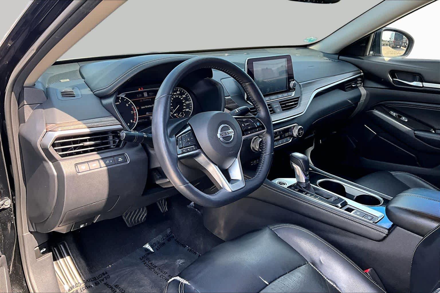 Used 2020 Nissan Altima 2.5 SL FWD image 16