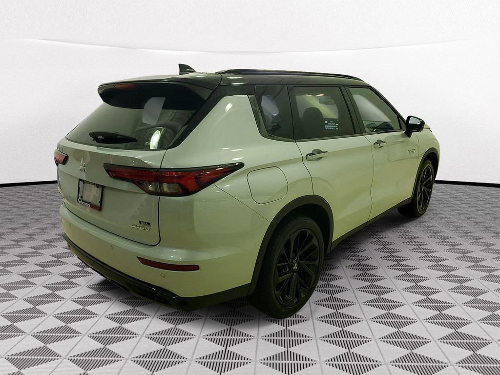 New 2025 Mitsubishi Outlander SEL Black Edition image 6