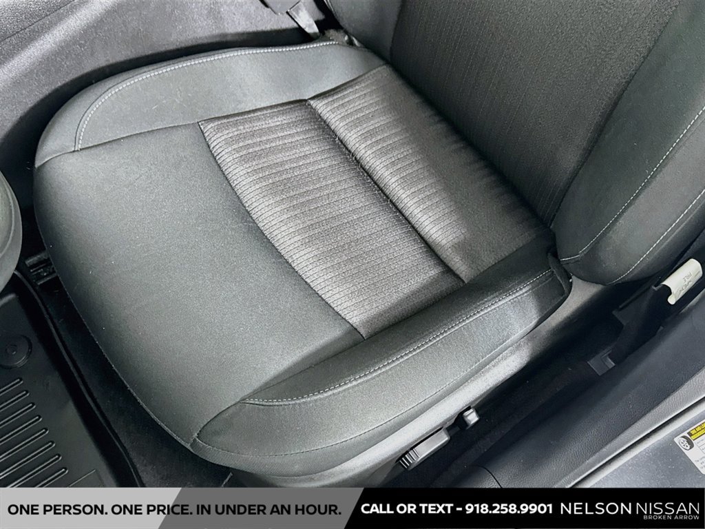 Certified 2025 Nissan Altima 2.5 SV FWD image 18