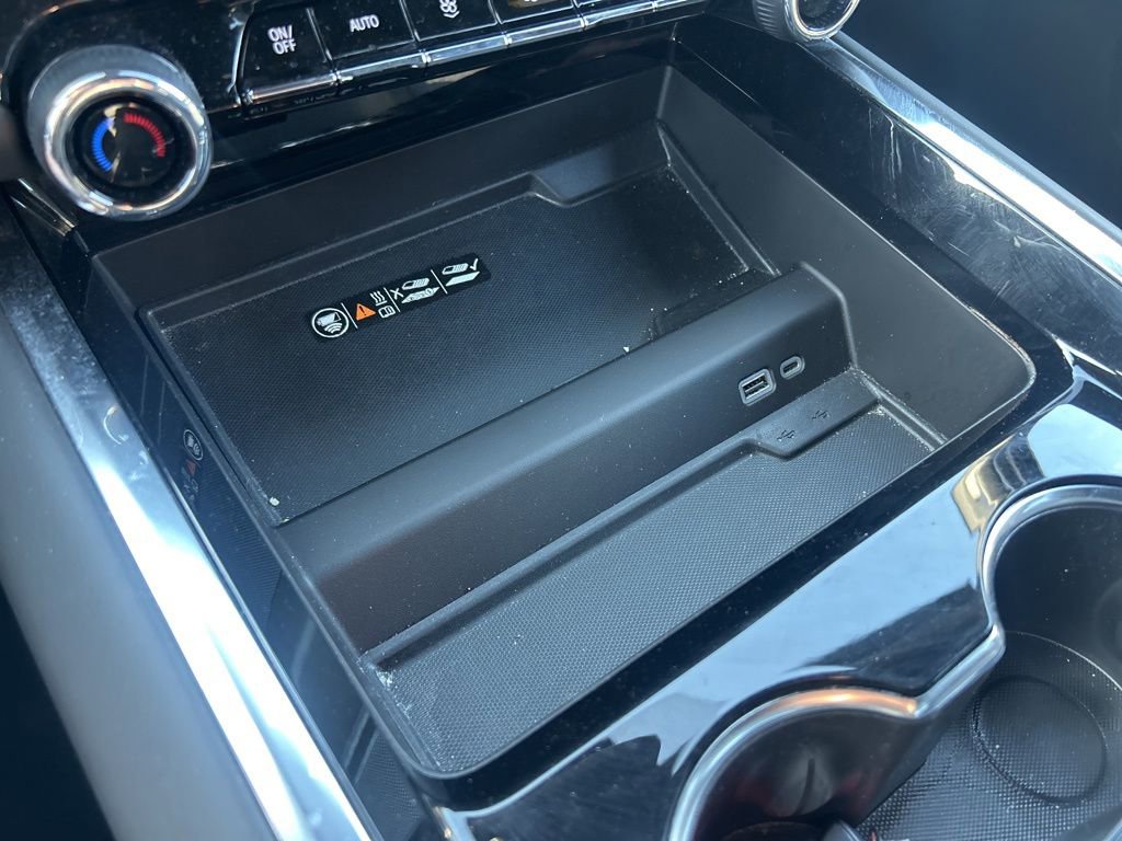 Used 2025 Chevrolet Tahoe Z71 image 31