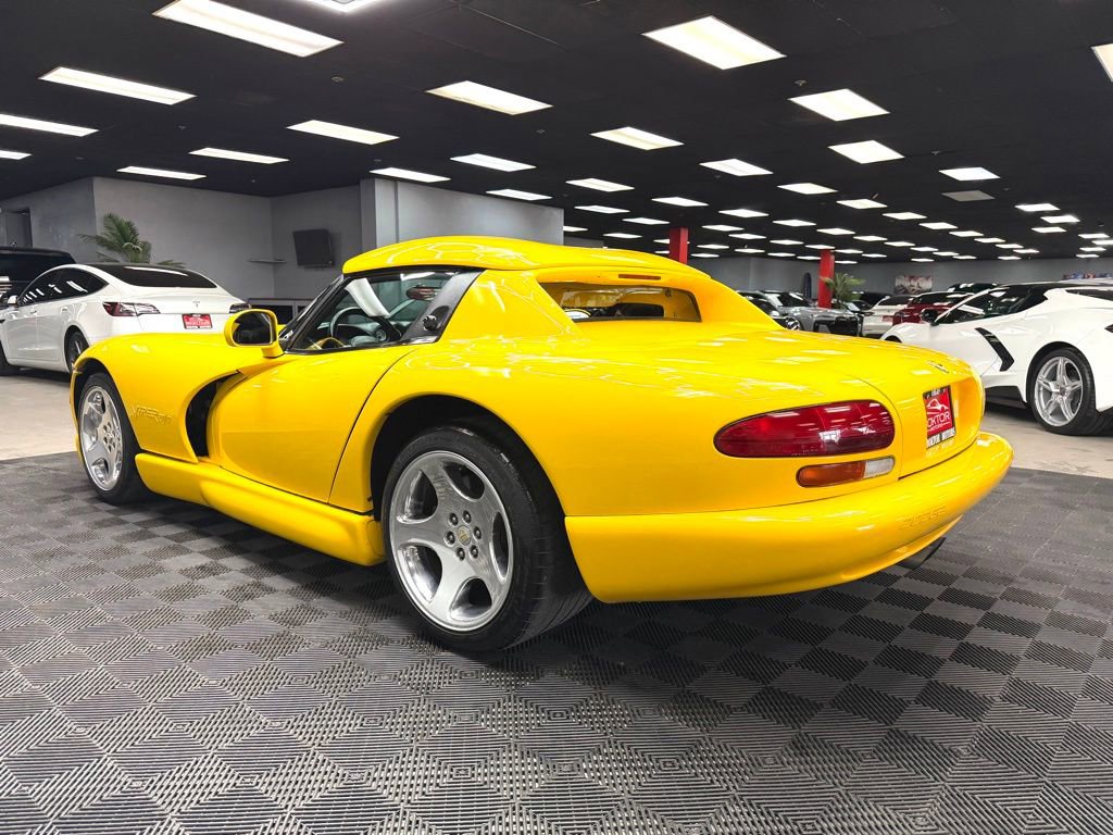 Used 2001 Dodge Viper RT/10 RWD image 11