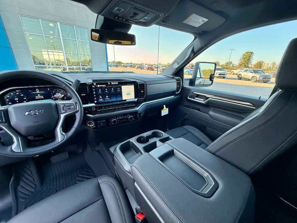 New 2026 Chevrolet Silverado 2500 LT image 14