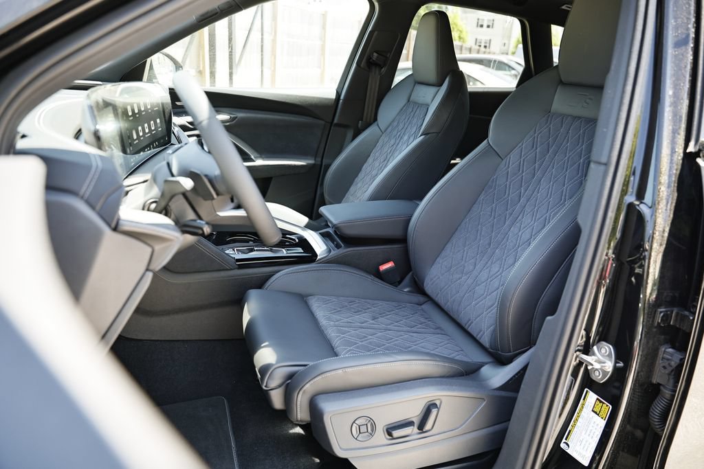 New 2026 Audi SQ5 Premium Plus AWD/4WD image 22