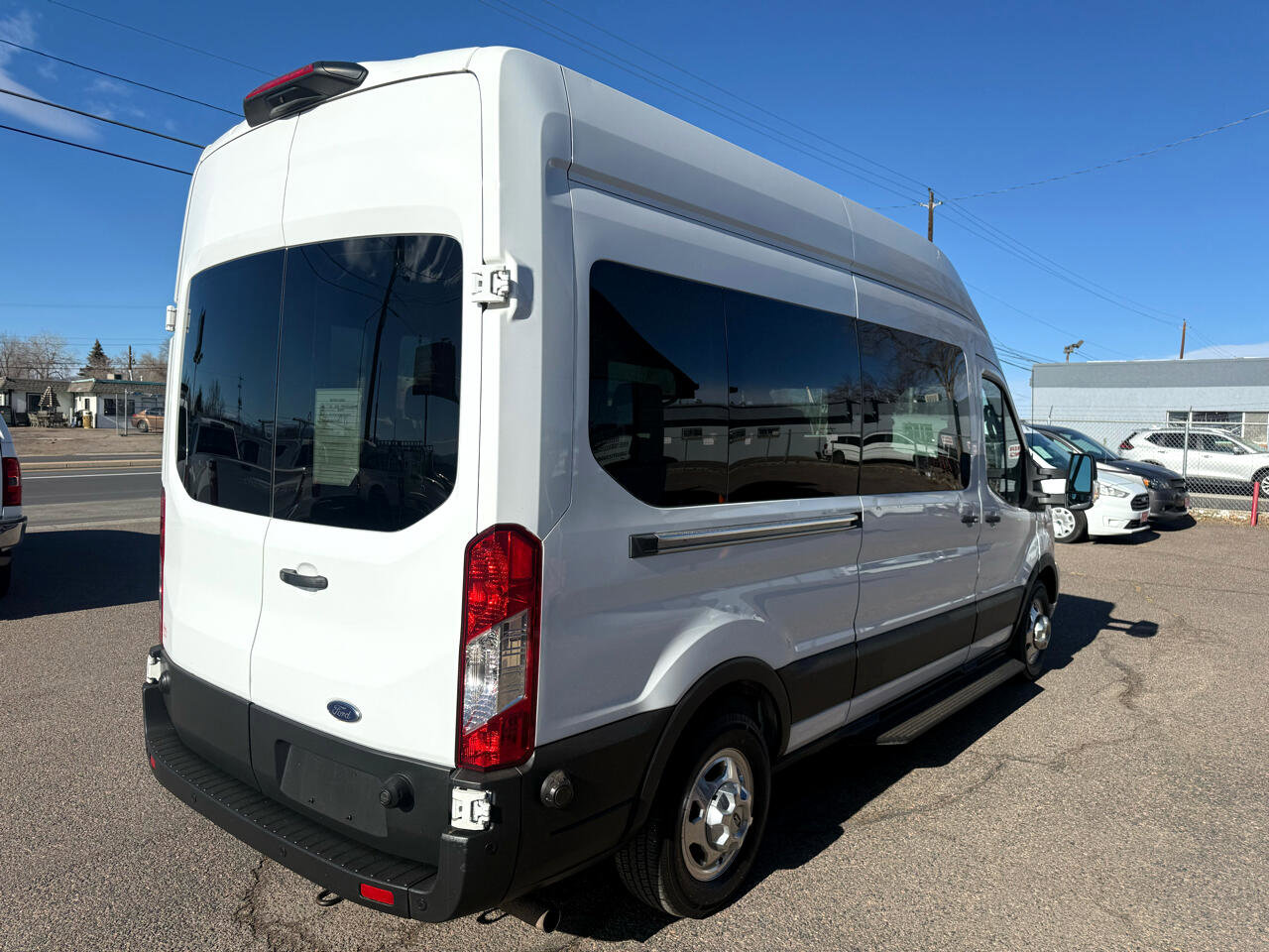 Used 2020 Ford Transit 350 XLT image 9