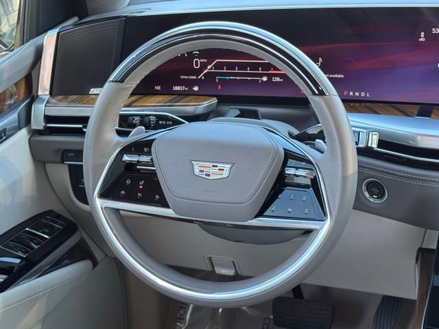 Certified 2025 Cadillac Escalade ESV Sport Platinum image 27