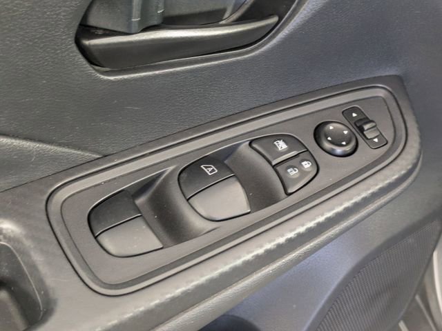 Used 2021 Nissan Versa S FWD image 10