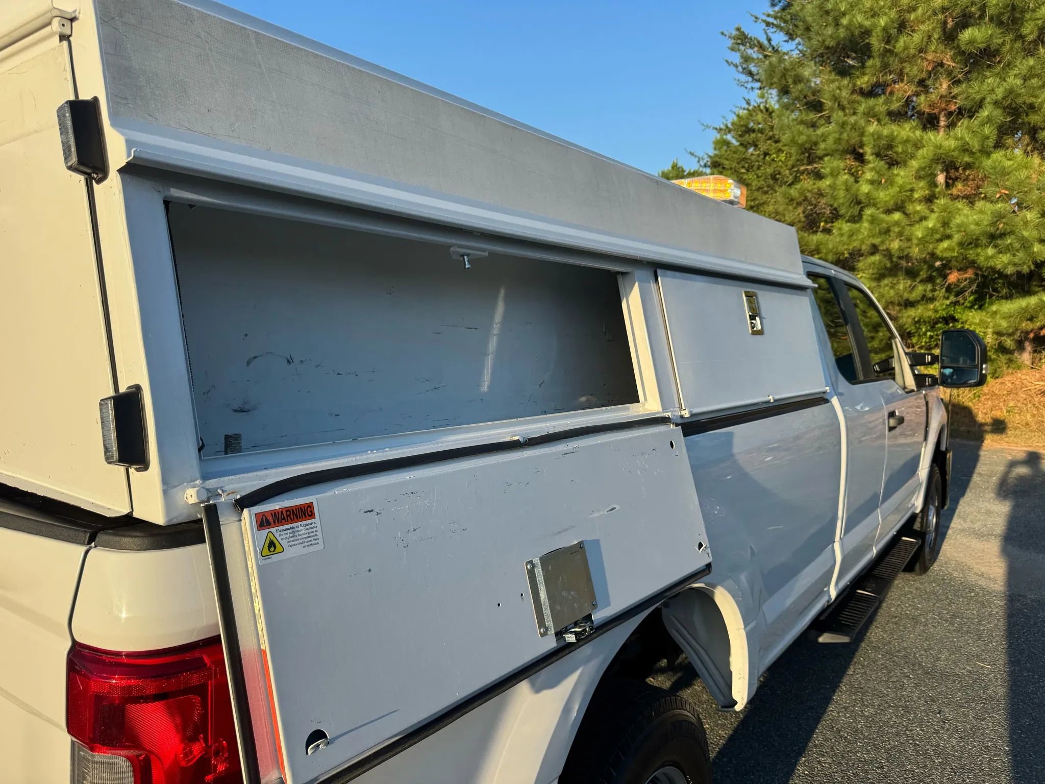 Used 2017 Ford F250 XL w/ Power Equipment Group image 21