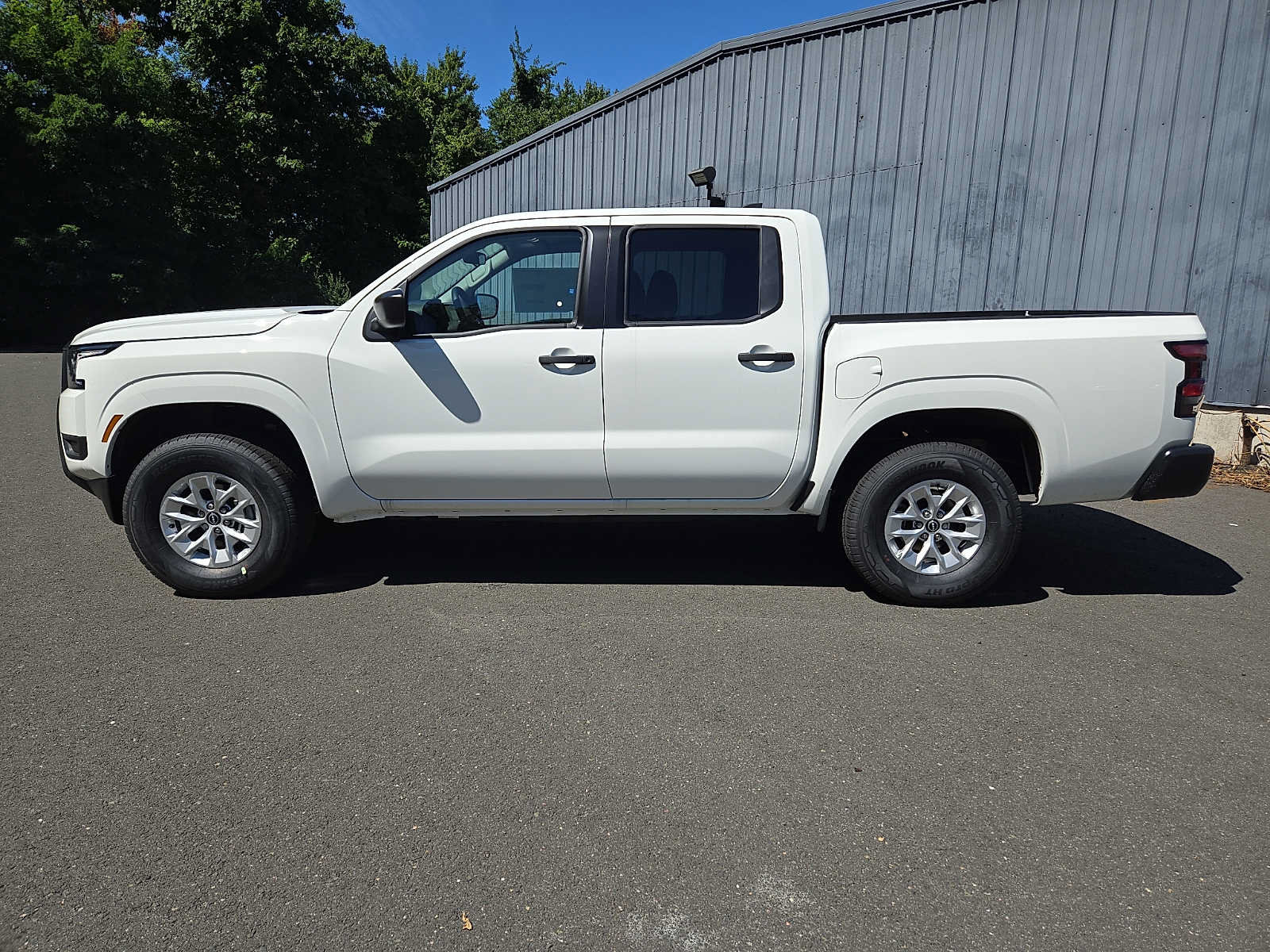 New 2026 Nissan Frontier S AWD/4WD image 7