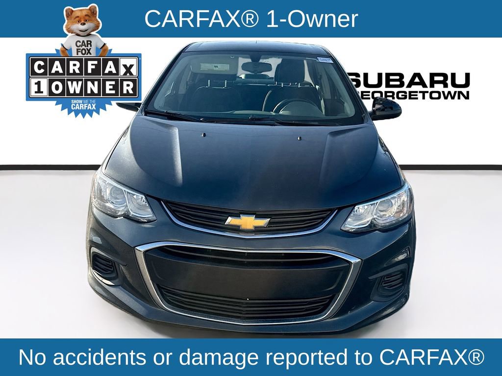 Used 2020 Chevrolet Sonic LT w/ Convenience Package image 2