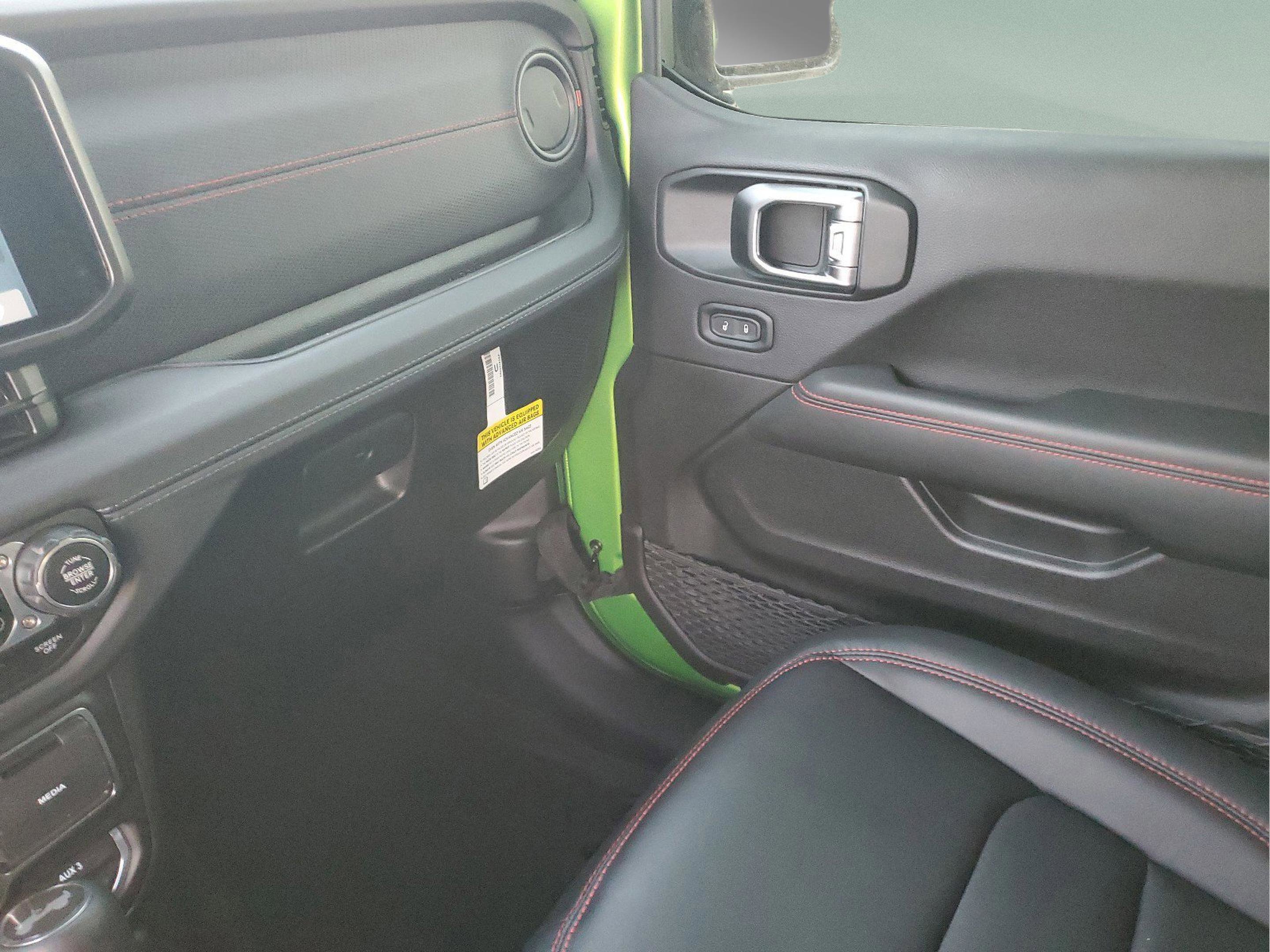 Certified 2025 Jeep Wrangler Unlimited Rubicon image 26