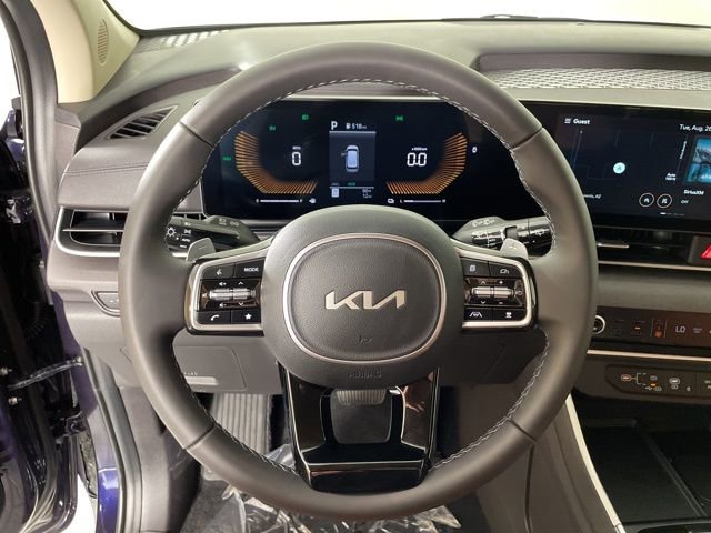 New 2026 Kia Carnival EX image 18