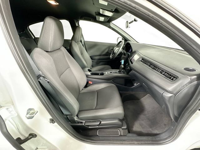 Used 2021 Honda HR-V Sport image 25