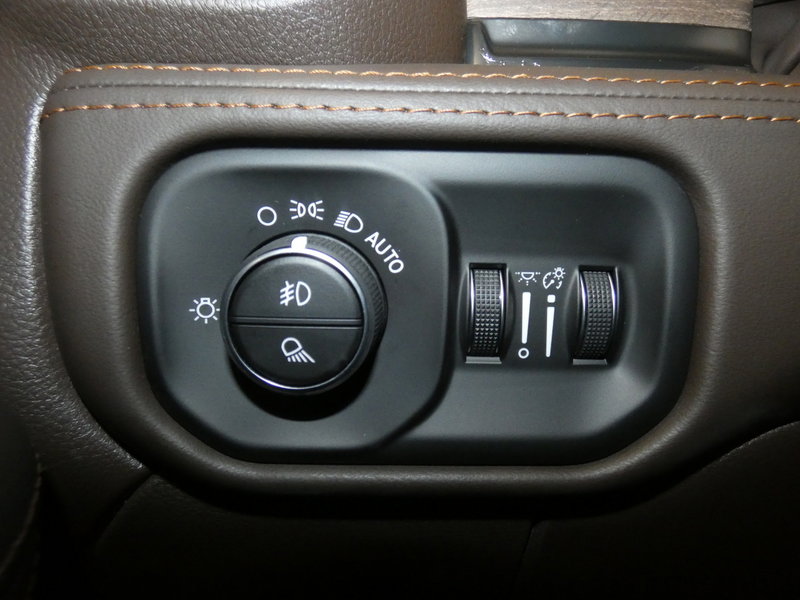 New 2026 RAM 2500 Limited image 25