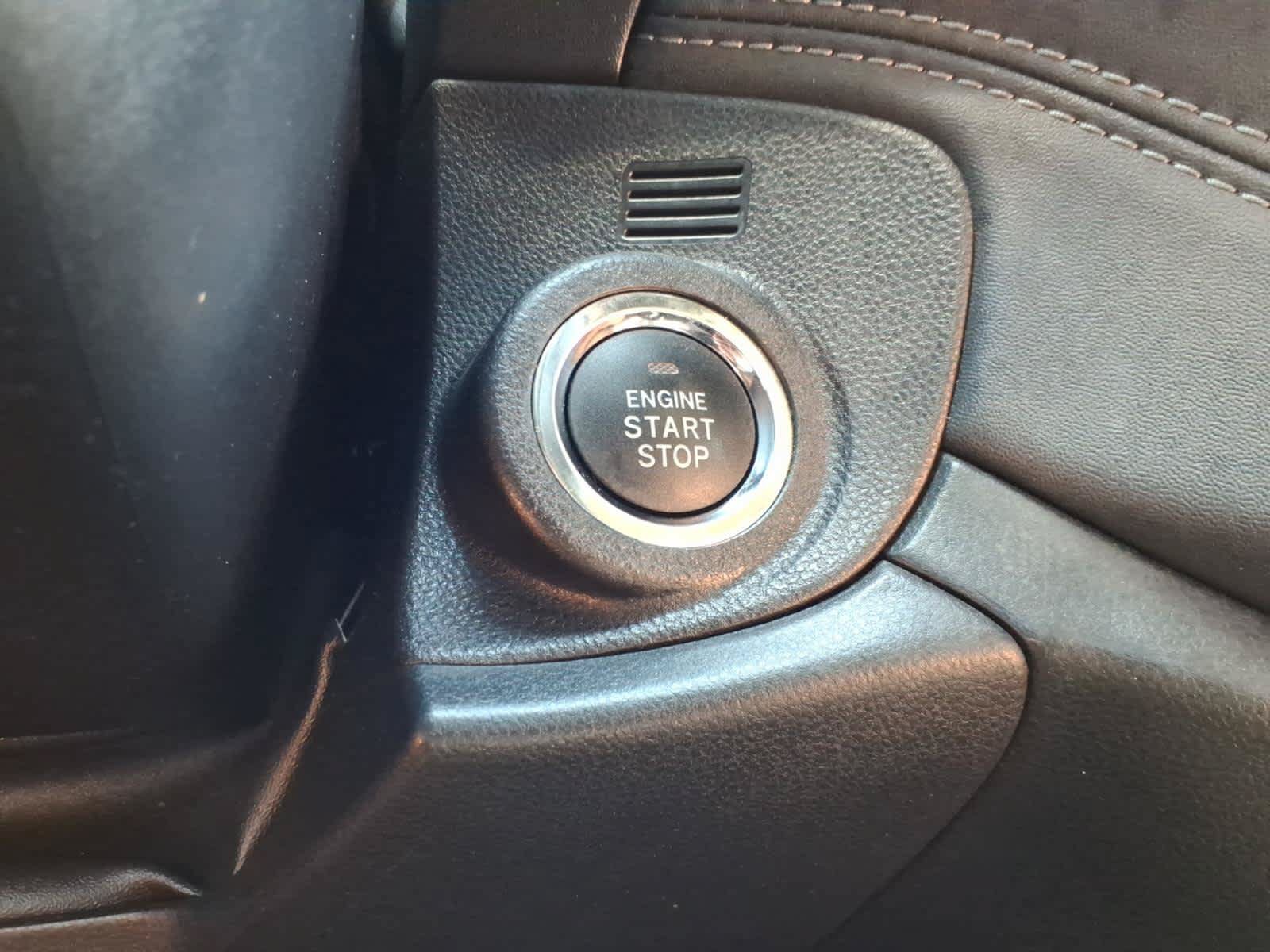 Used 2024 Subaru Outback Premium AWD/4WD image 20