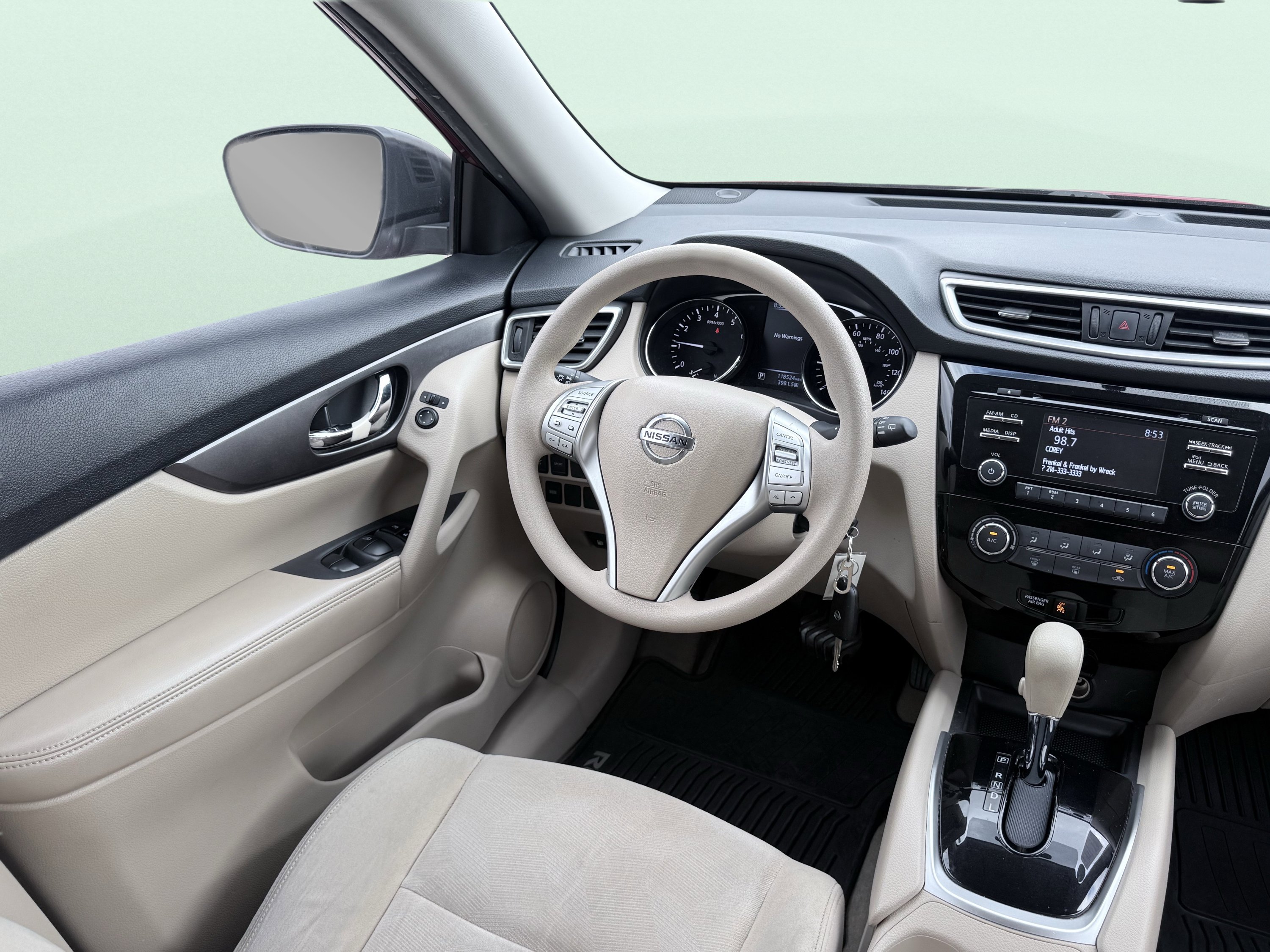 Used 2015 Nissan Rogue S FWD image 47