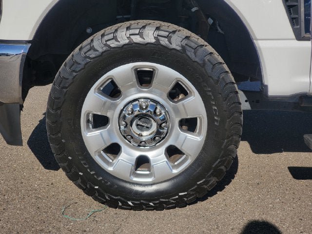 Used 2023 Ford F250 Lariat w/ Lariat Ultimate Package AWD/4WD image 37