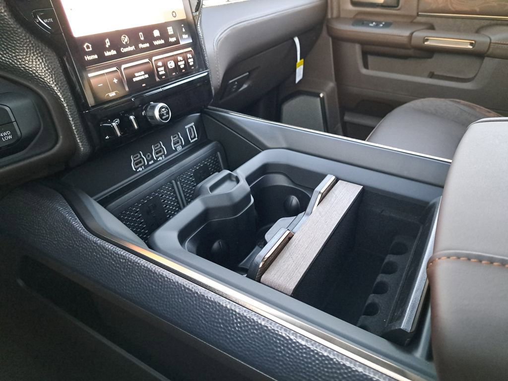 New 2026 RAM 2500 Limited image 27