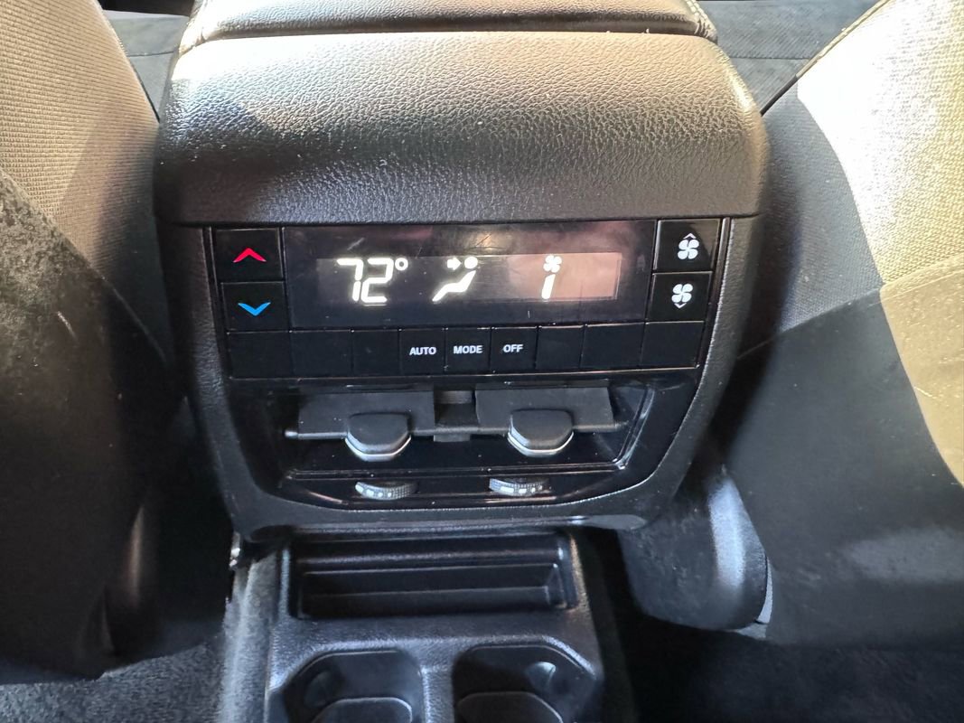 Used 2021 Jeep Grand Cherokee L Laredo AWD/4WD image 36