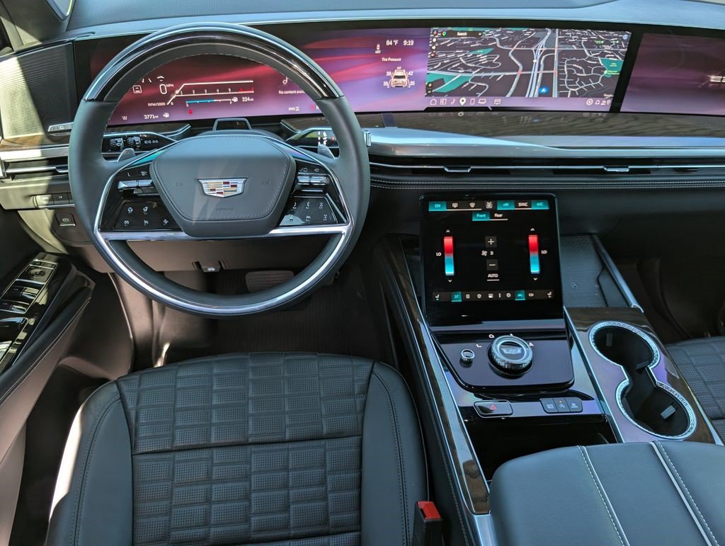 Certified 2026 Cadillac Escalade ESV Platinum Sport w/ LPO, ONYX Package AWD/4WD image 20