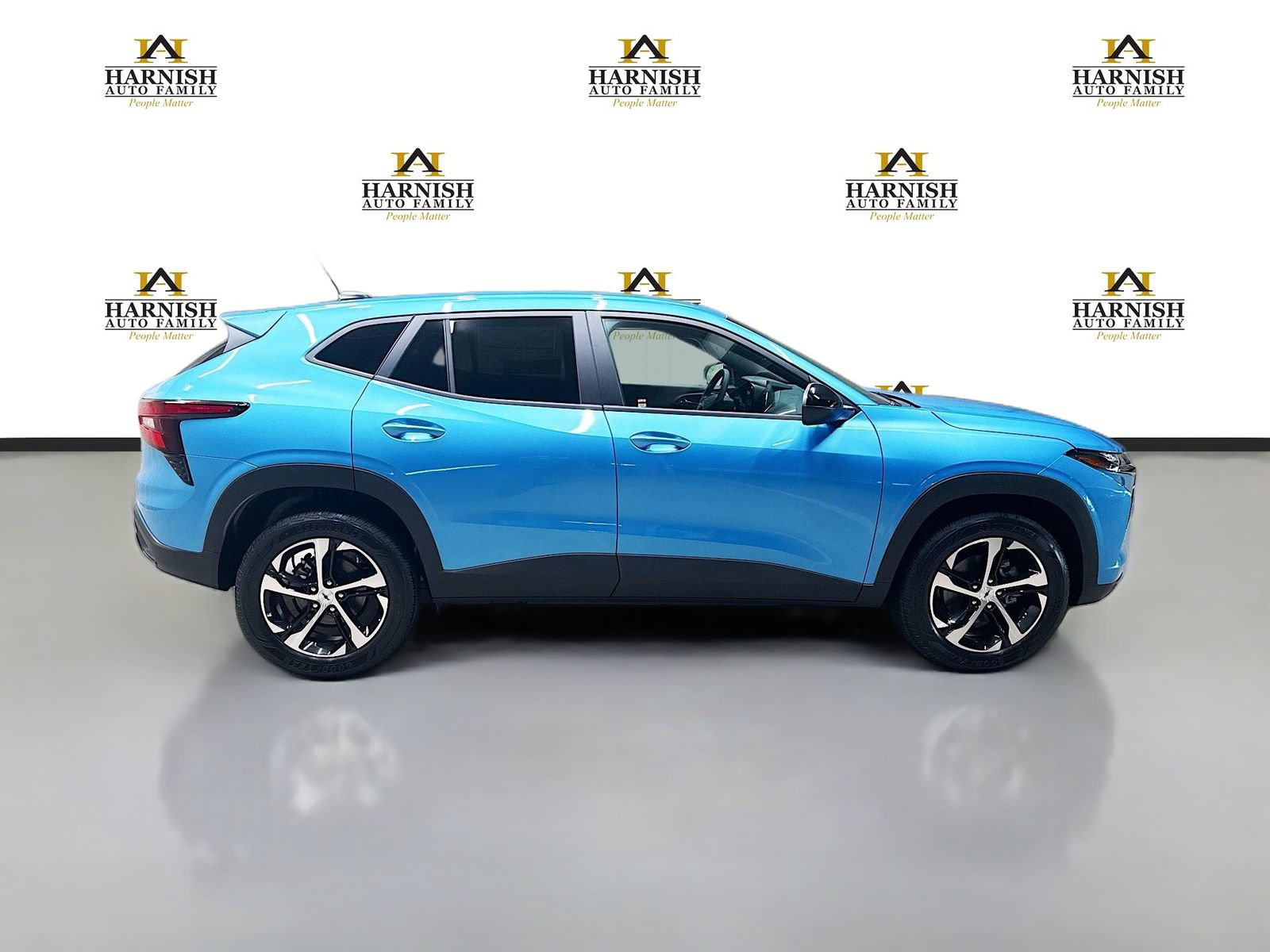 New 2026 Chevrolet Trax RS w/ Driver Confidence Package FWD image 4