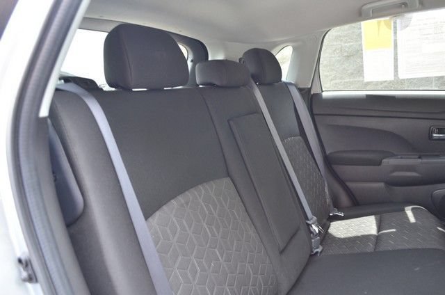 Used 2025 Mitsubishi Outlander Sport ES AWD/4WD image 34