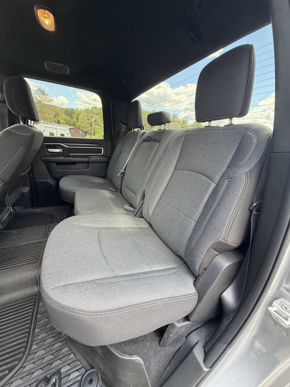 Used 2024 RAM 3500 Big Horn w/ Night Edition AWD/4WD image 37