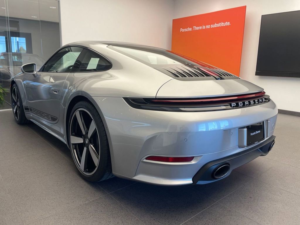 New 2026 Porsche 911 Carrera image 3