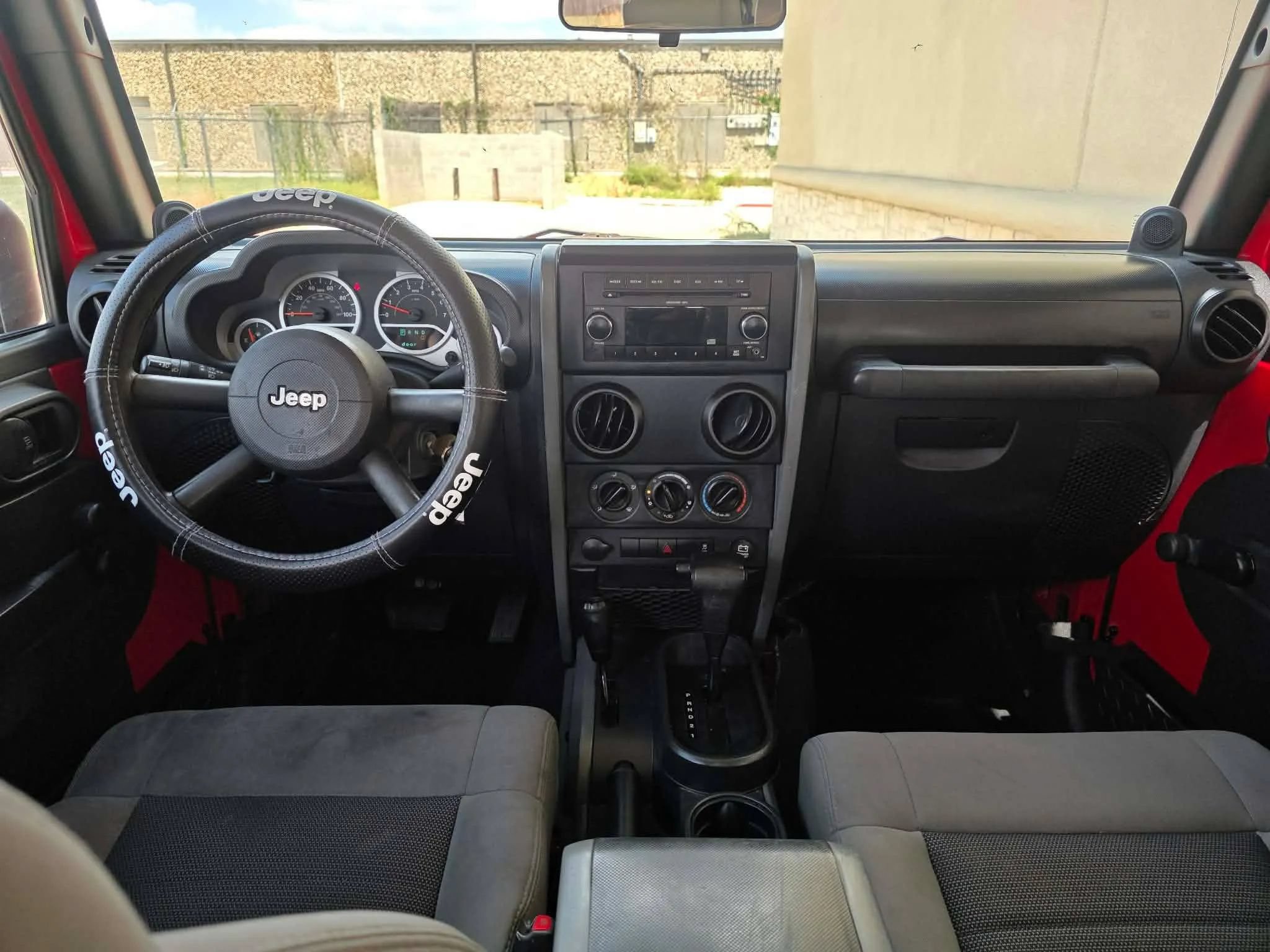 Used 2010 Jeep Wrangler Unlimited Sport AWD/4WD image 14