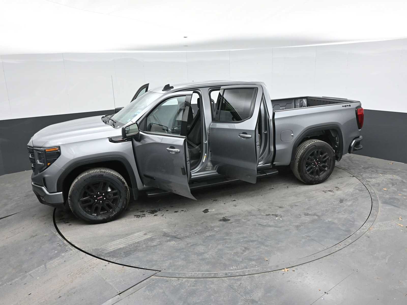 New 2026 GMC Sierra 1500 Elevation w/ LPO, Elevation Black Package AWD/4WD image 51