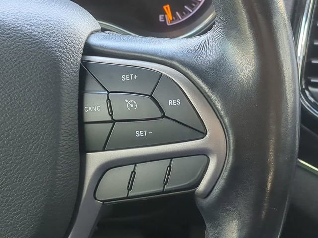 Used 2020 Jeep Grand Cherokee Limited image 33