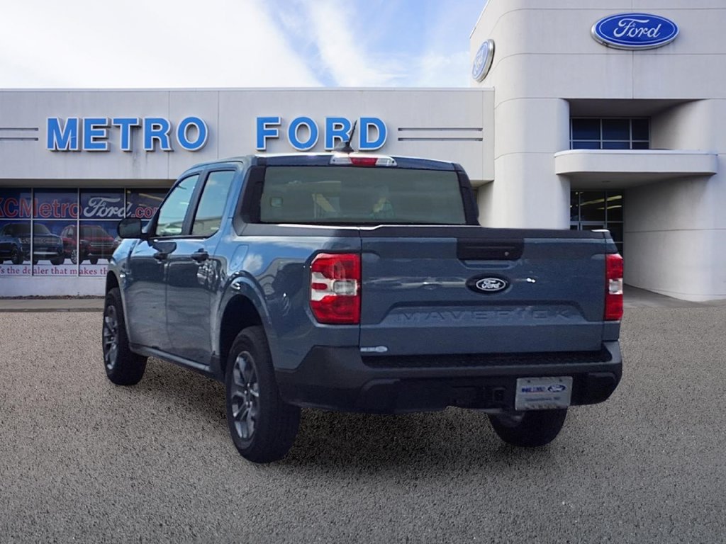 New 2026 Ford Maverick XLT w/ XLT Luxury Package AWD/4WD image 5