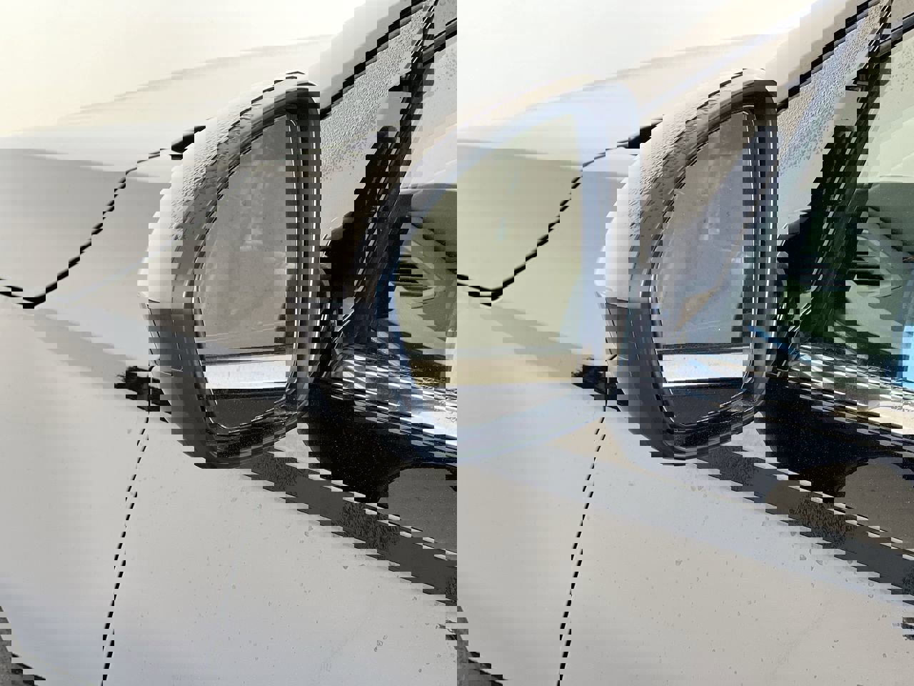 Used 2025 Nissan Altima 2.5 SR image 9