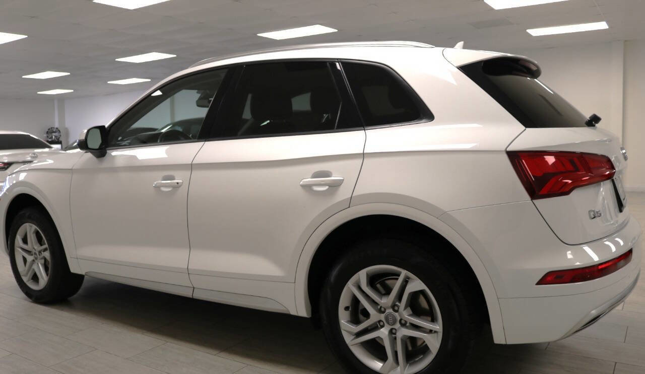 Used 2018 Audi Q5 2.0T Premium image 12