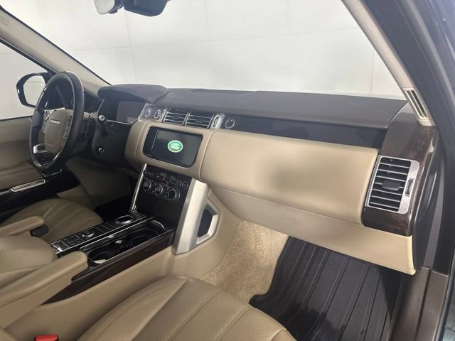 Used 2017 Land Rover Range Rover HSE AWD/4WD image 28