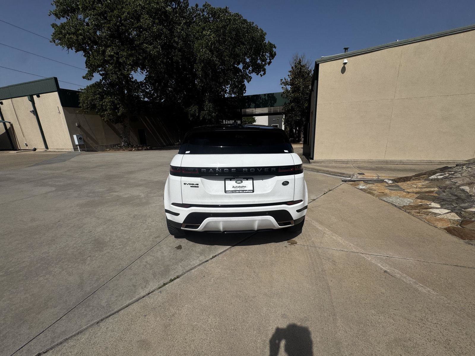 Used 2020 Land Rover Range Rover Evoque R-Dynamic S AWD/4WD image 4