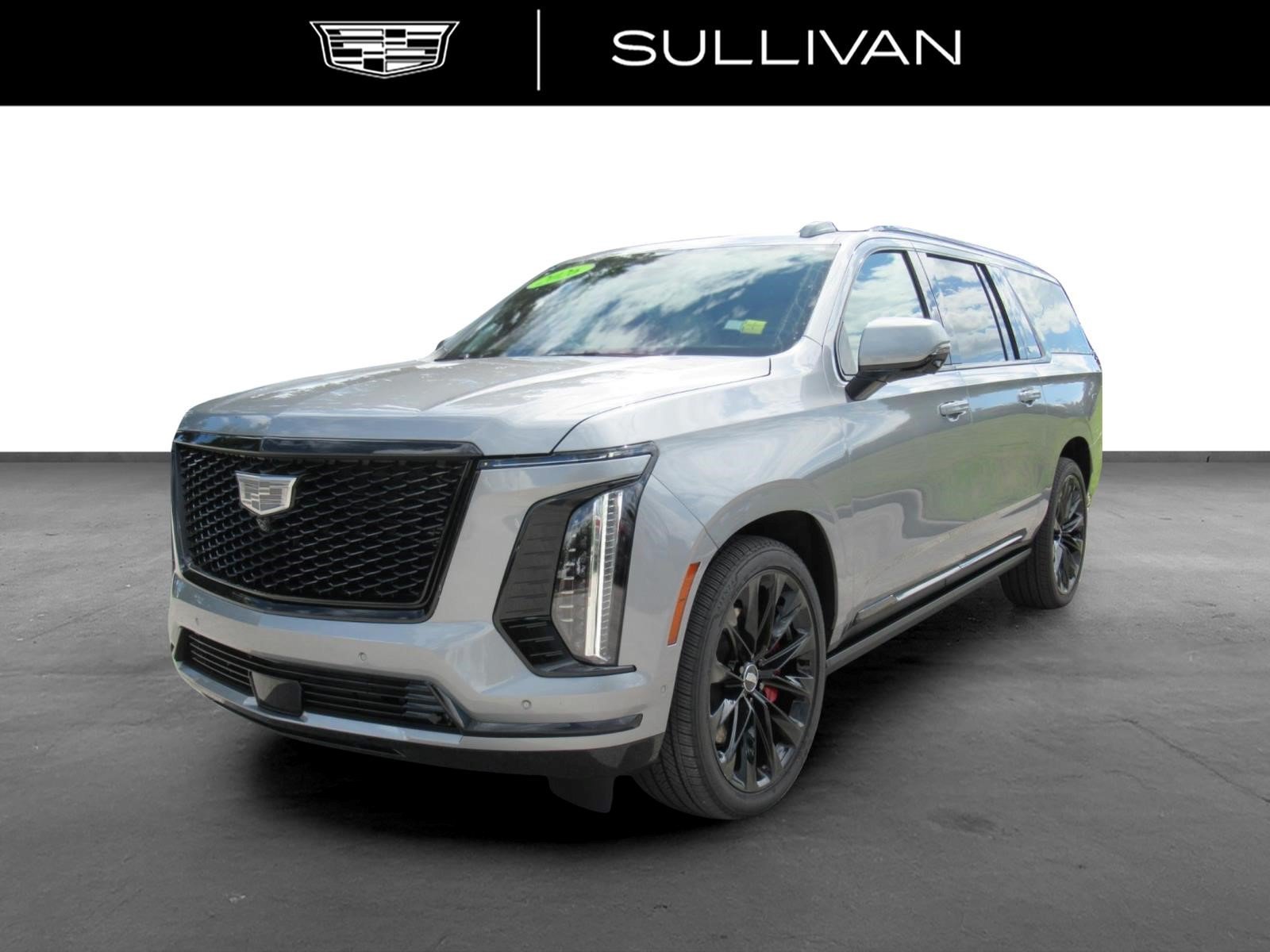 Certified 2026 Cadillac Escalade ESV Platinum Sport w/ LPO, ONYX Package AWD/4WD image 4