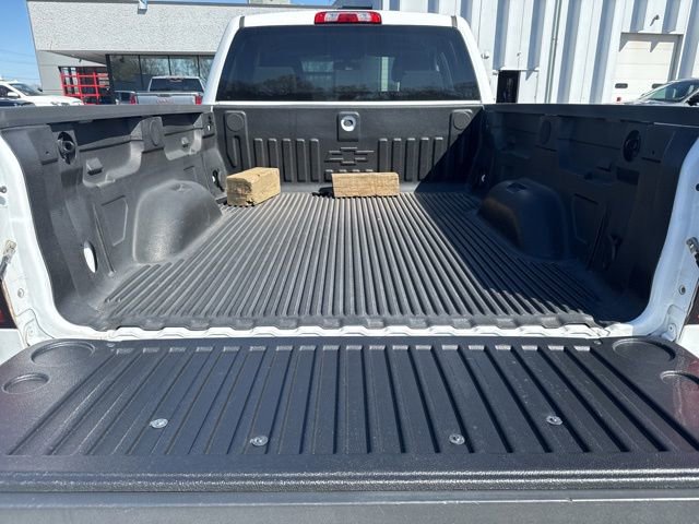 Used 2016 Chevrolet Silverado 1500 Custom w/ Custom Convenience Package image 9