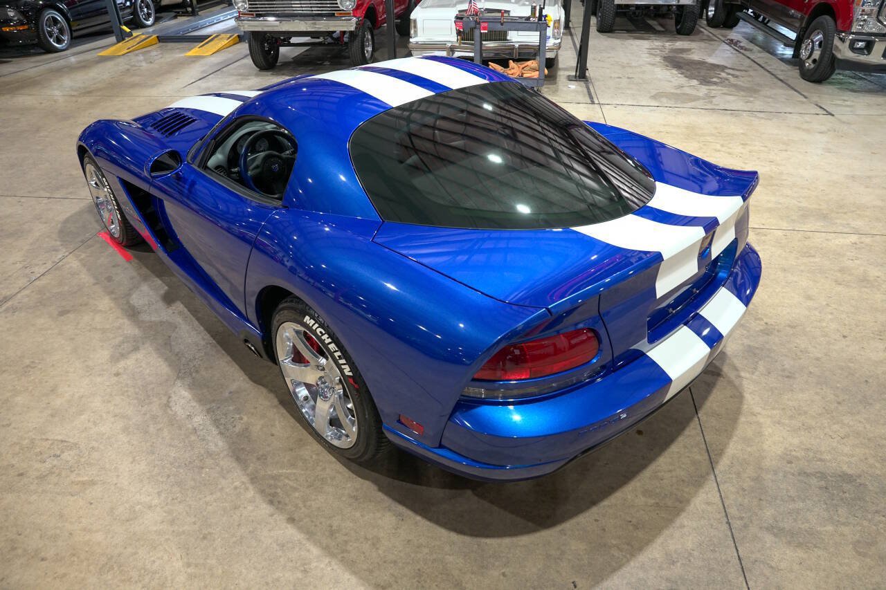 Used 2006 Dodge Viper SRT-10 w/ First Edition Group RWD image 16