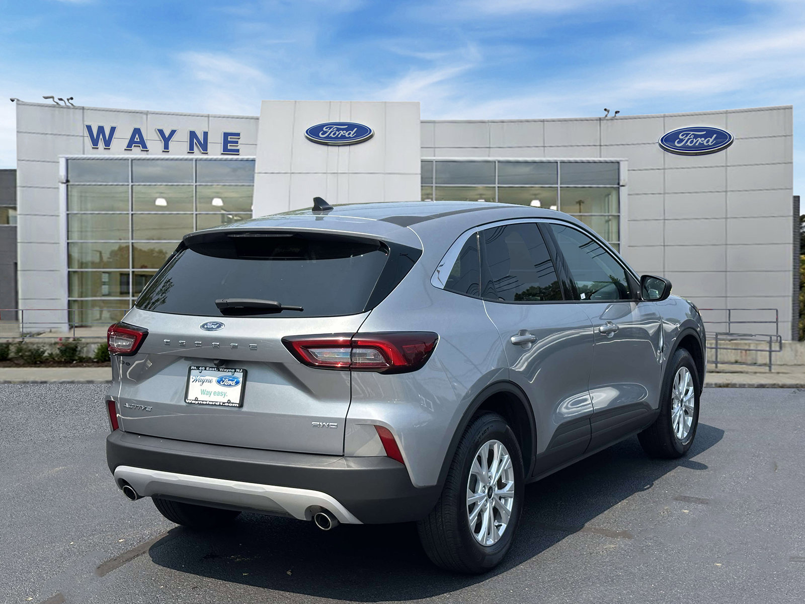 Used 2023 Ford Escape Active AWD/4WD image 5