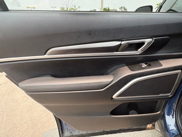 Used 2024 Kia Telluride S w/ S Sunroof Package FWD image 25