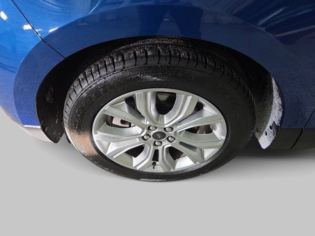 Used 2024 Ford Edge Titanium image 34