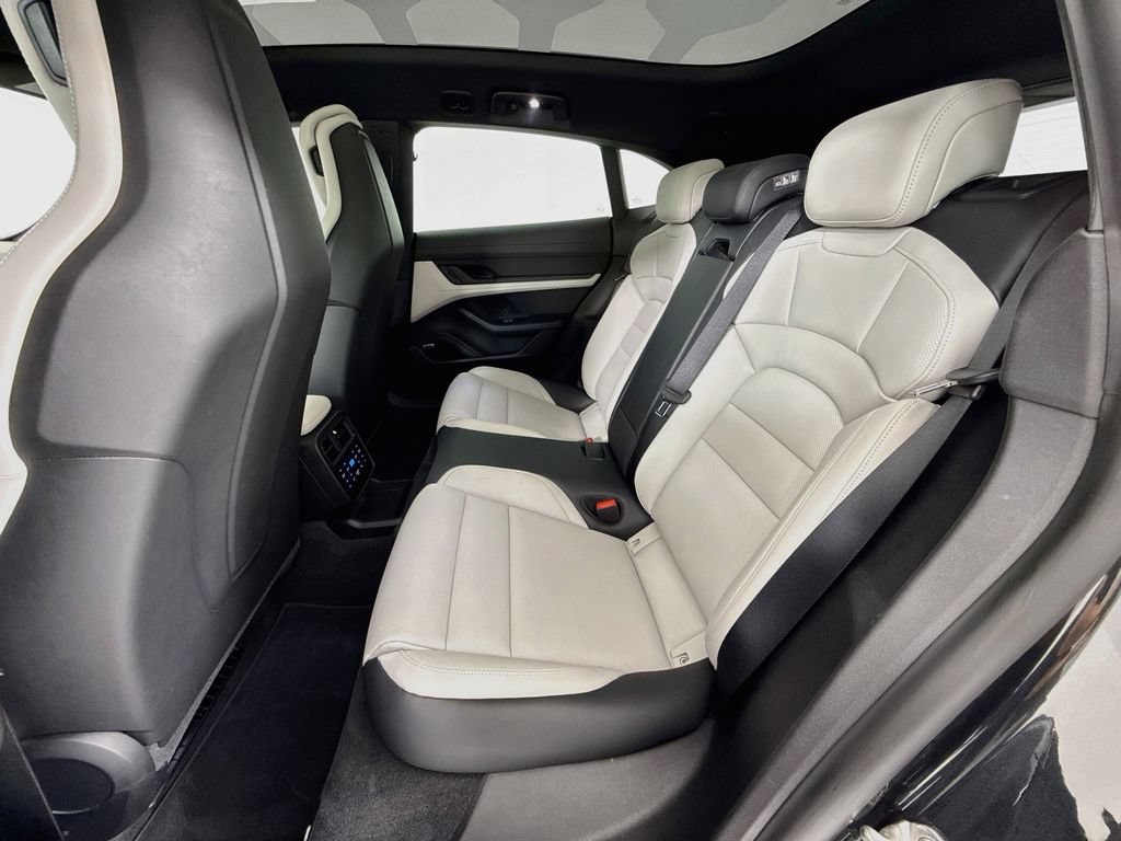 Certified 2023 Porsche Taycan 4S AWD/4WD image 25
