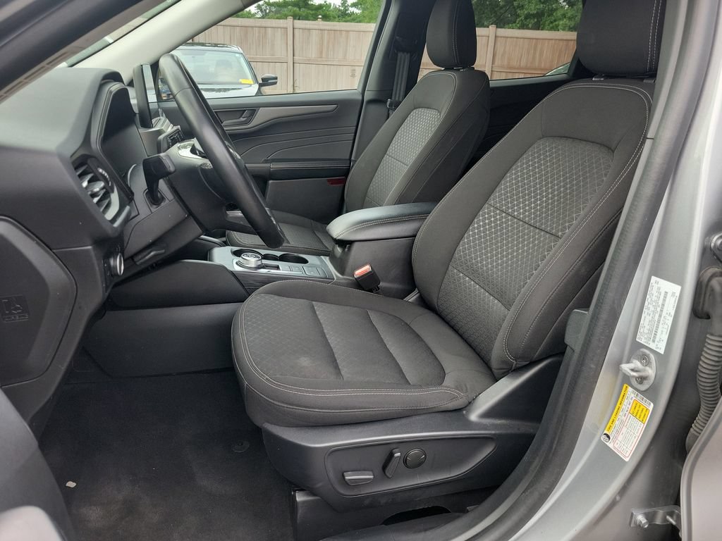 Used 2024 Ford Escape Active AWD/4WD image 17