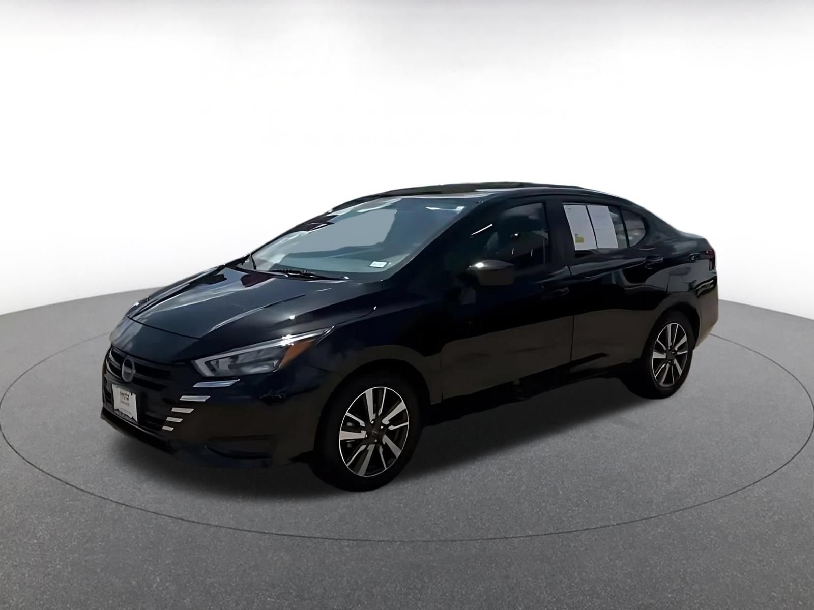 Used 2025 Nissan Versa SV FWD image 7