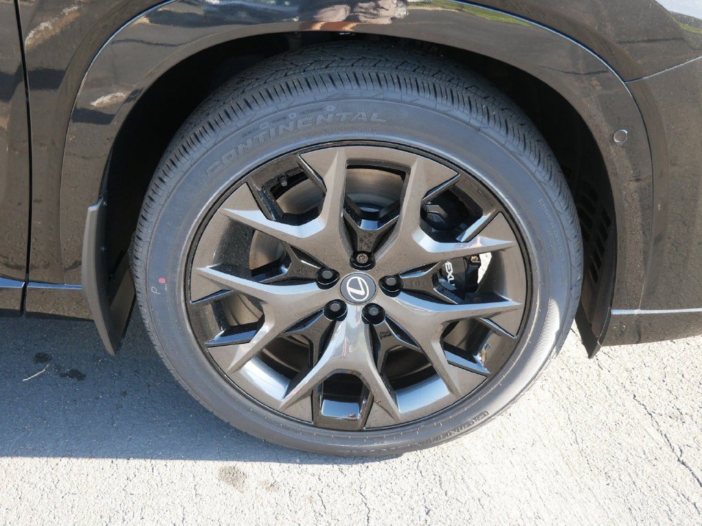 New 2026 Lexus TX 500h AWD w/ Technology Package image 8