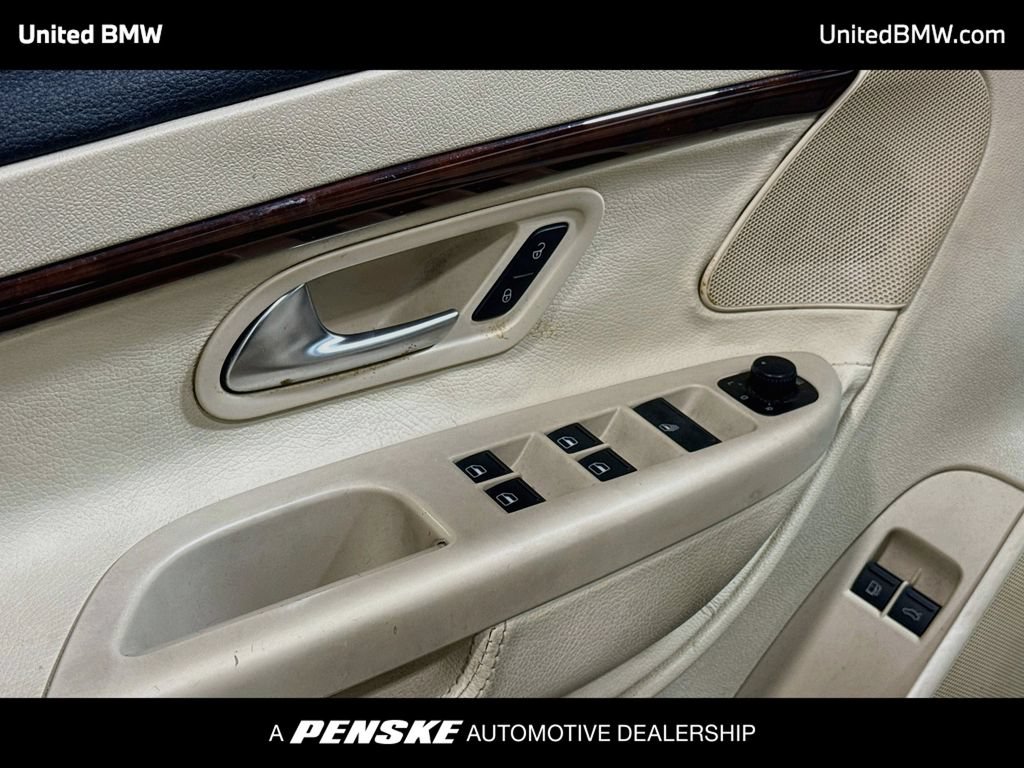 Used 2007 Volkswagen Eos 2.0T FWD image 3