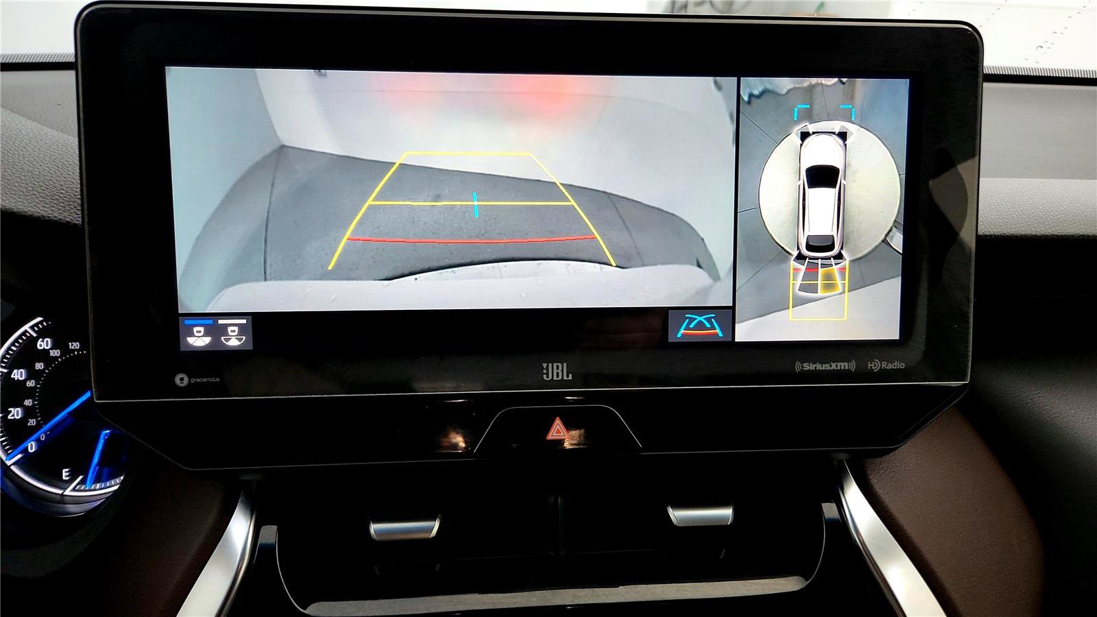 Used 2021 Toyota Venza Limited image 31