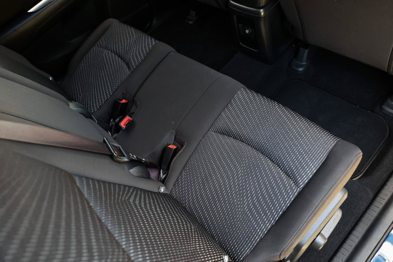Used 2017 Dodge Journey SE FWD image 12